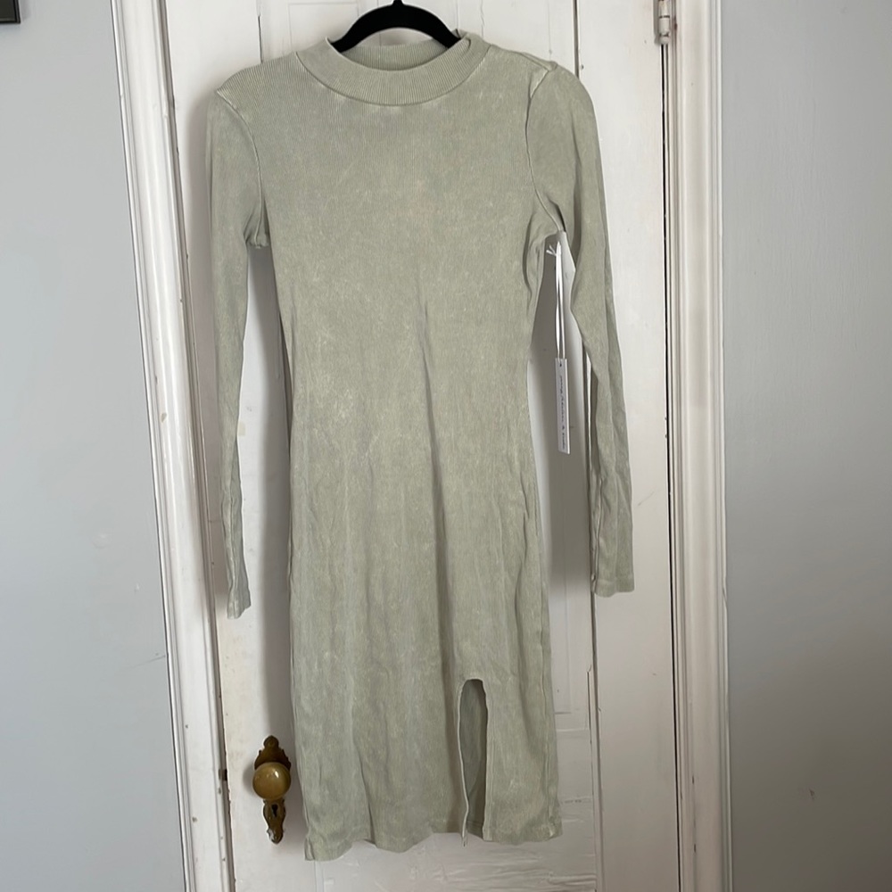 Light green body con womens dress